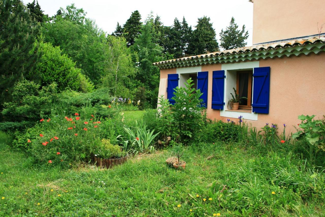 Le Mas De La Cigale Bleue, Caumont Sur Durance Dış mekan fotoğraf